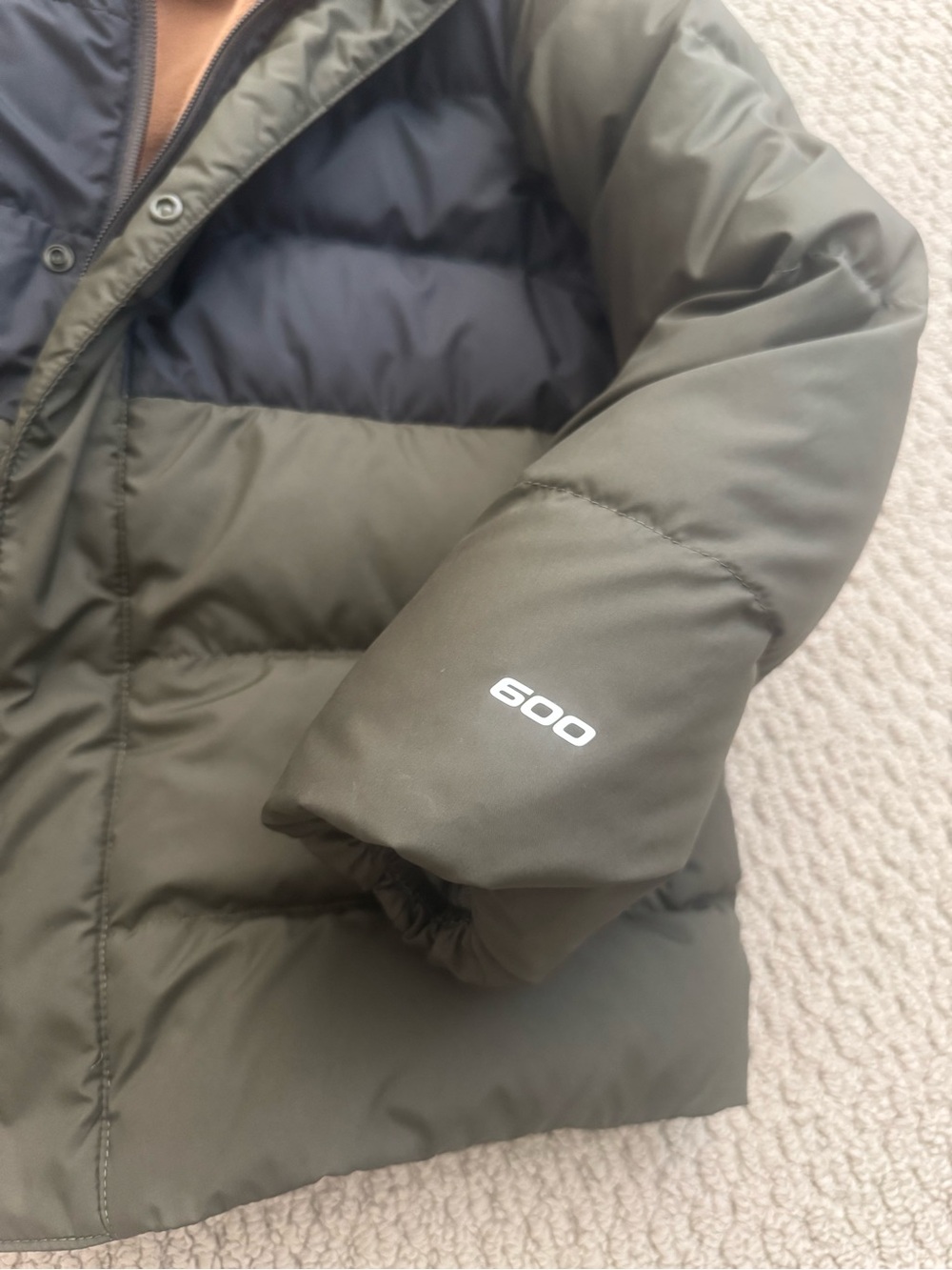 The North Face Youth Down Hooded Jacket - Picture 6 of 8